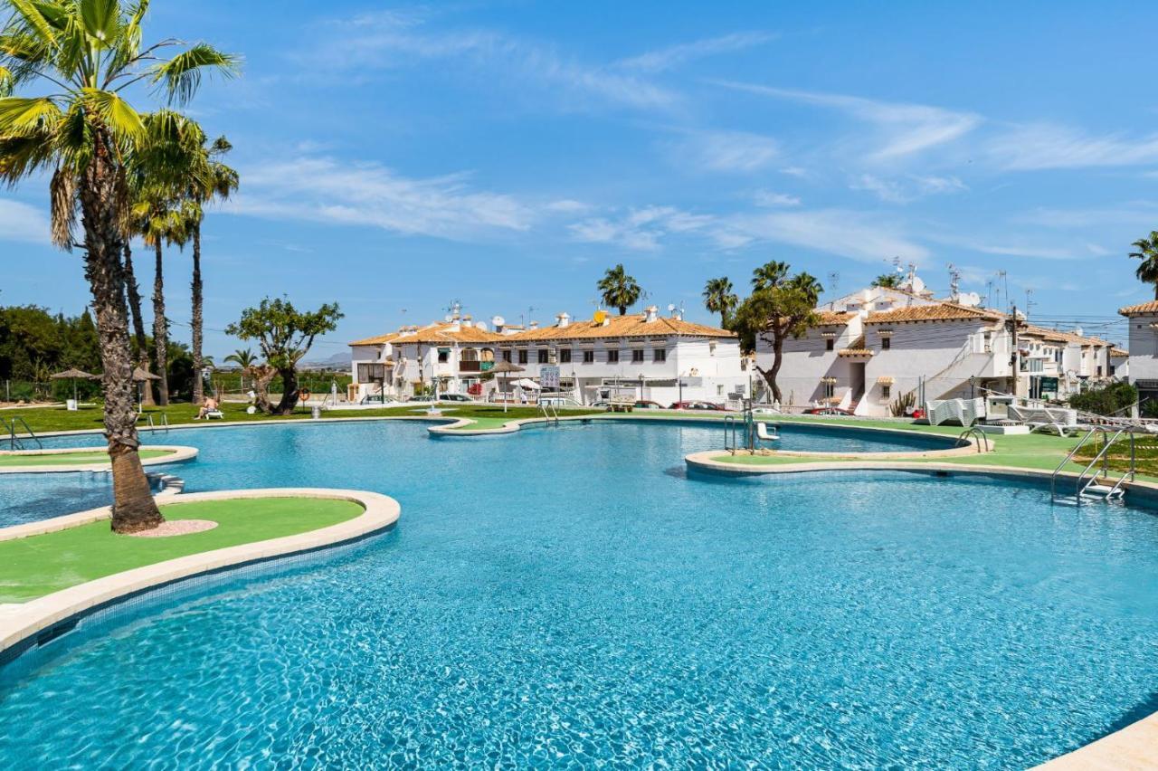 Casa Lago Jardin Alicante Extérieur photo